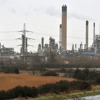 Fuel price warning over refinery